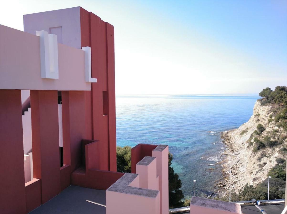 Estudio en la Muralla roja Calpe Exterior foto